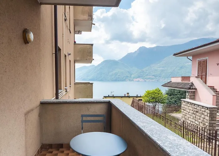 Elena Apartament Bellano